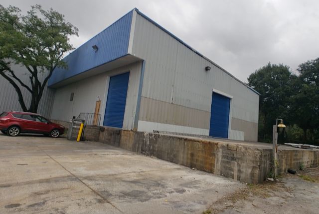 Broadway Industrial Plaza: 7004 E Broadway Ave, Tampa, FL 33619